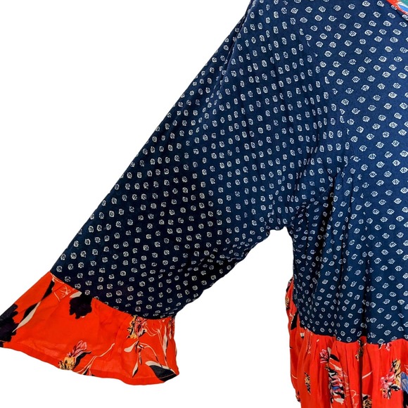 Grand & Greene Blue/Red Mixed Print Loose Fit Cropped Blouse Size Large - Picture 6 of 9